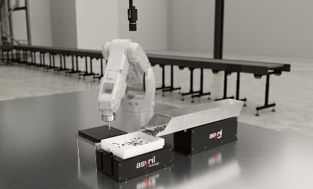 Asycube with Asyfill hopper, camera and robot